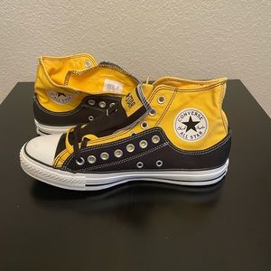 Chuck Taylor All Star Converse Black/Yellow Unisex NIB